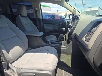 2016 Chevrolet Colorado WT Crew Cab Medium Bed 2WT - miniatura 18