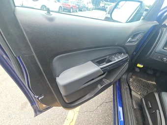 2016 Chevrolet Colorado Z71 Crew Cab Medium Bed 4Z7 - miniatura 9