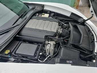 2016 Chevrolet Corvette Stingray Convertible 2LT - miniatura 18