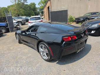 2016 Chevrolet Corvette Stingray Coupe 1LT - miniatura 2