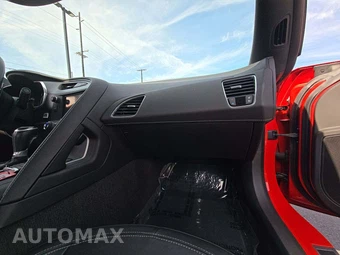 2016 Chevrolet Corvette Stingray Coupe 2LT - miniatura 16