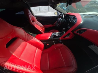2016 Chevrolet Corvette Stingray Z51 Coupe 3LT - miniatura 8