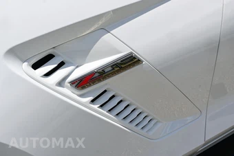 2016 Chevrolet Corvette Z06 Convertible 3LZ - miniatura 26