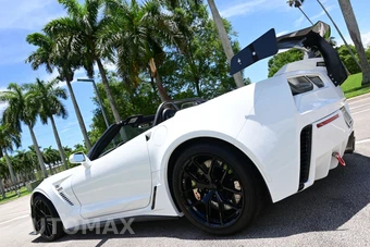 2016 Chevrolet Corvette Z06 Convertible 3LZ - miniatura 6