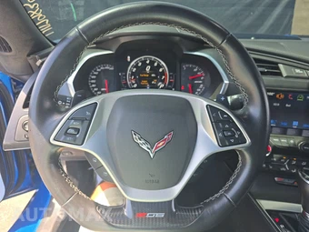 2016 Chevrolet Corvette Z06 Coupe 3LZ - miniatura 10
