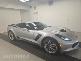 2016 Chevrolet Corvette Z06 Coupe 3LZ - miniatura 3