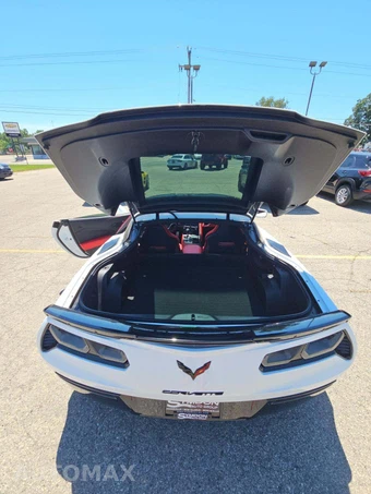 2016 Chevrolet Corvette Z06 Coupe 3LZ - miniatura 10