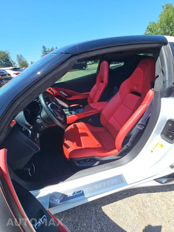 2016 Chevrolet Corvette Z06 Coupe 3LZ - miniatura 3