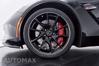 2016 Chevrolet Corvette Z06 Coupe 3LZ - miniatura 3