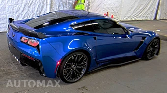 2016 Chevrolet Corvette Z06 Coupe 3LZ - miniatura 4