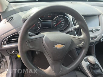 2016 Chevrolet Cruze L 1SM – miniatura 10