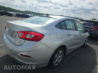2016 Chevrolet Cruze L 1SM – miniatura 4