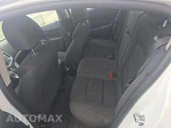 2016 Chevrolet Cruze Limited 1LT 1SD - miniatura 13
