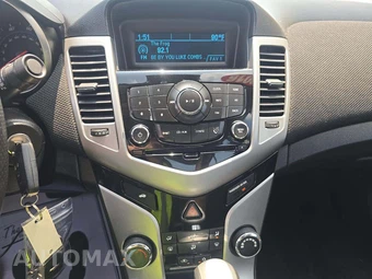 2016 Chevrolet Cruze Limited 1LT 1SD - miniatura 7