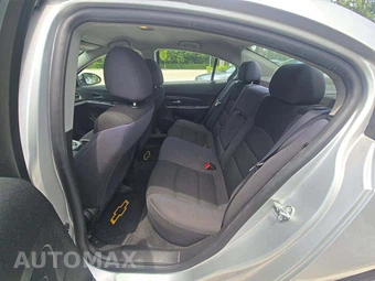 2016 Chevrolet Cruze Limited 1LT 1SD - miniatura 10