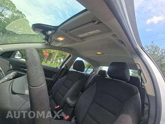 2016 Chevrolet Cruze Limited 1LT 1SD - miniatura 8