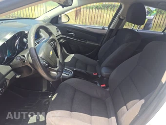 2016 Chevrolet Cruze Limited 1LT 1SD - miniatura 7