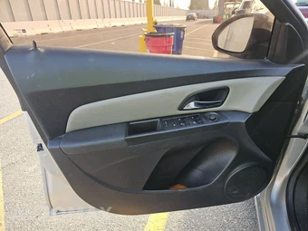 2016 Chevrolet Cruze Limited LS 1SB - miniatura 9