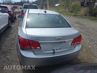 2016 Chevrolet Cruze Limited LS 1SB - miniatura 5
