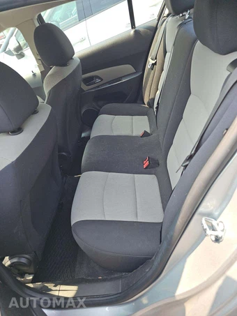 2016 Chevrolet Cruze Limited LS 1SB - miniatura 13