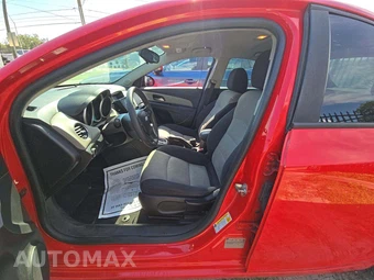 2016 Chevrolet Cruze Limited LS 1SB – miniatura 6