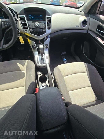 2016 Chevrolet Cruze Limited LS 1SB - miniatura 10