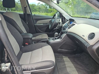 2016 Chevrolet Cruze Limited LS 1SB - miniatura 8