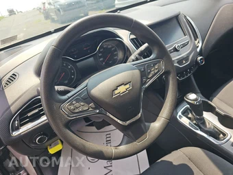 2016 Chevrolet Cruze LT 1SD - miniatura 10