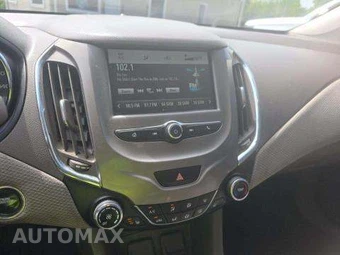 2016 Chevrolet Cruze LT 1SD - miniatura 11