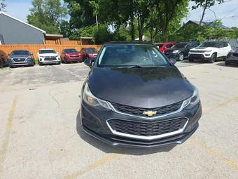 2016 Chevrolet Cruze LT 1SD - miniatura 2