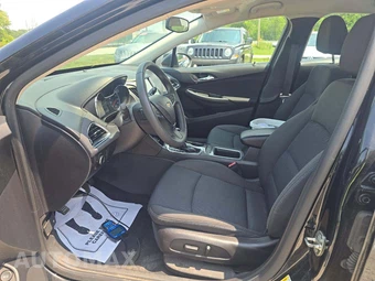 2016 Chevrolet Cruze LT 1SD - miniatura 3