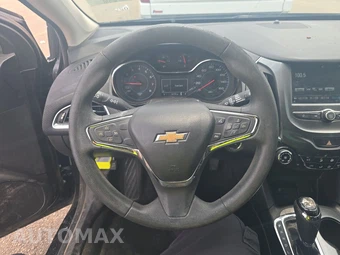 2016 Chevrolet Cruze LT 1SD - miniatura 10