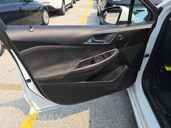 2016 Chevrolet Cruze LT 1SD - miniatura 9
