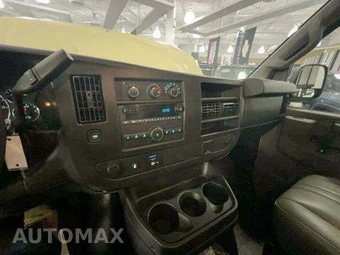 2016 Chevrolet Express 2500 Base - miniatura 10