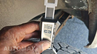 2016 Chevrolet Express 2500 Cargo Van – miniatura 22