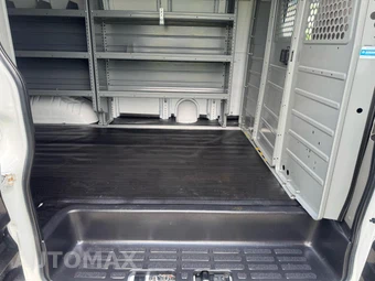 2016 Chevrolet Express 2500 Cargo Van 1WT 135.0" WB - miniatura 22