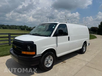 2016 Chevrolet Express 2500 Cargo Van 1WT 135.0" WB - miniatura 3