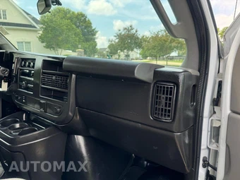 2016 Chevrolet Express 2500 Cargo Van 1WT 135.0" WB - miniatura 39