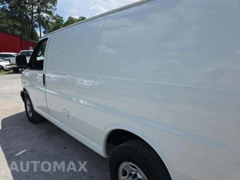 2016 Chevrolet Express 2500 Cargo Van 1WT 135.0" WB - miniatura 10