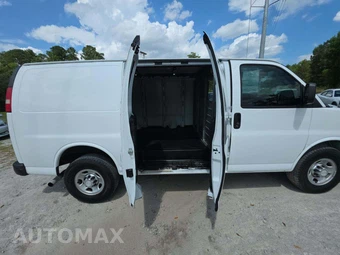2016 Chevrolet Express 2500 Cargo Van 1WT 135.0" WB - miniatura 13
