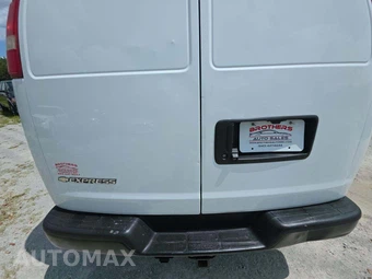 2016 Chevrolet Express 2500 Cargo Van 1WT 135.0" WB - miniatura 23