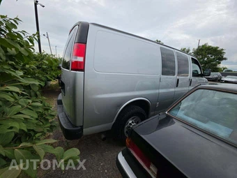 2016 Chevrolet Express 2500 Cargo Van 1WT 135.0" WB – miniatura 3