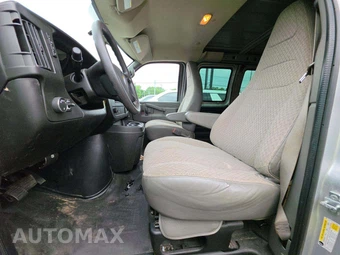 2016 Chevrolet Express 2500 Cargo Van 1WT 135.0" WB – miniatura 6
