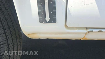 2016 Chevrolet Express 2500 Cargo Van 1WT 135.0" WB - miniatura 32