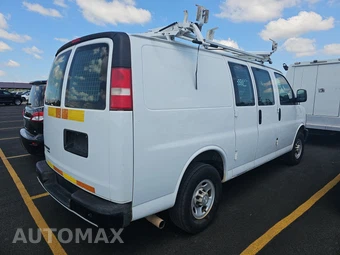 2016 Chevrolet Express 2500 Cargo Van 1WT 135.0" WB - miniatura 4