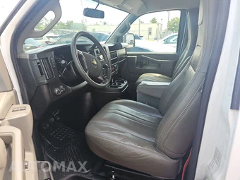 2016 Chevrolet Express 2500 Cargo Van 1WT 135.0" WB - miniatura 7