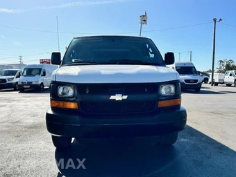 2016 Chevrolet Express 2500 Cargo Van 1WT 135.0" WB - miniatura 2