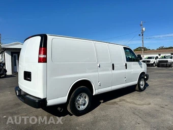 2016 Chevrolet Express 2500 Cargo Van 1WT 135.0" WB - miniatura 5