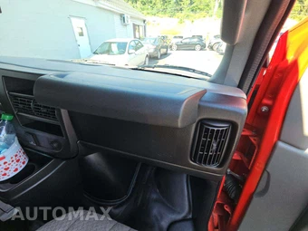 2016 Chevrolet Express 2500 Cargo Van 1WT 135.0" WB - miniatura 18