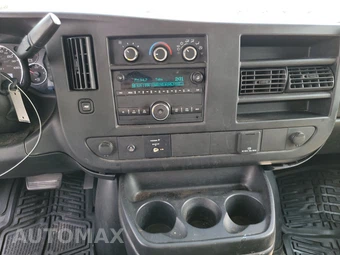2016 Chevrolet Express 2500 Cargo Van 1WT 135.0" WB - miniatura 11